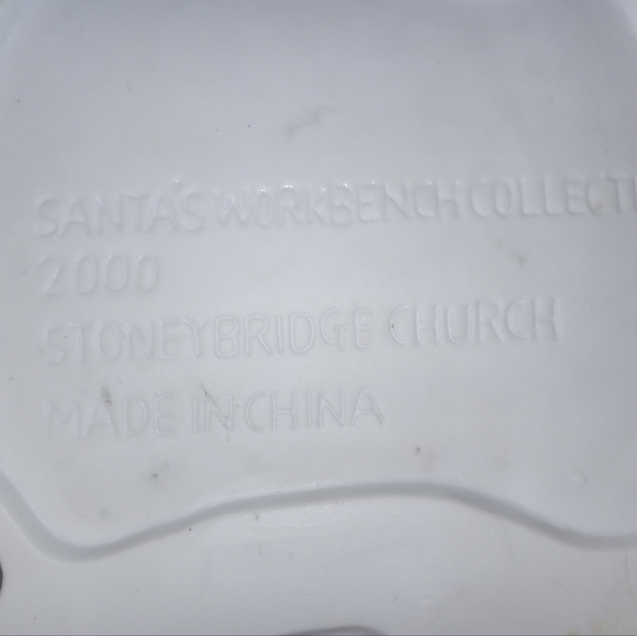 Vintage 2000 Santa's Workshop Collection Stoneybrook Church Christmas Village - Picture 11 of 13